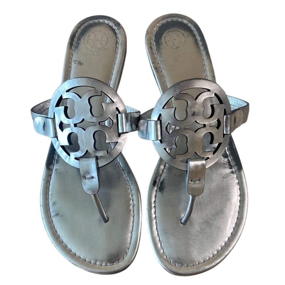 Tory Burch Miller Sandals Silver Metallic Finish Leather 9.5 Logo